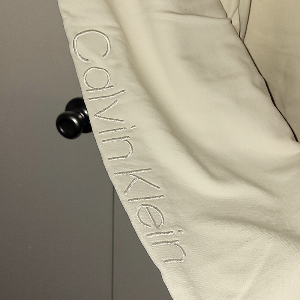 CALVIN KLEIN SWEATS MEN XL